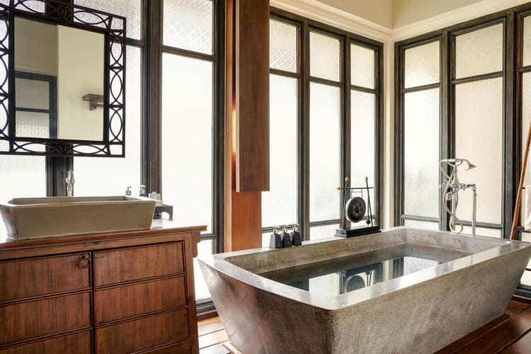 Anantara Spa treatment room